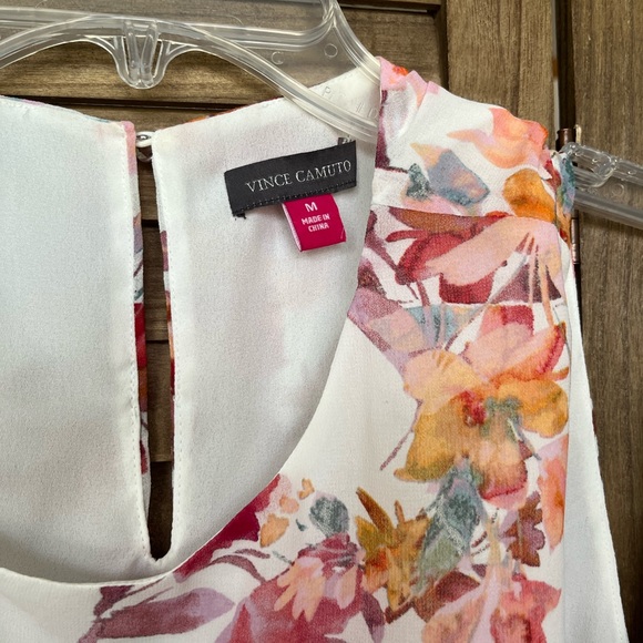 Bundle of Vince Camuto Tops - Picture 4 of 5